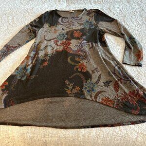 Chico's Women's 3/4 sleeve knit high low top in gray  navy rust paisley 1 Petite